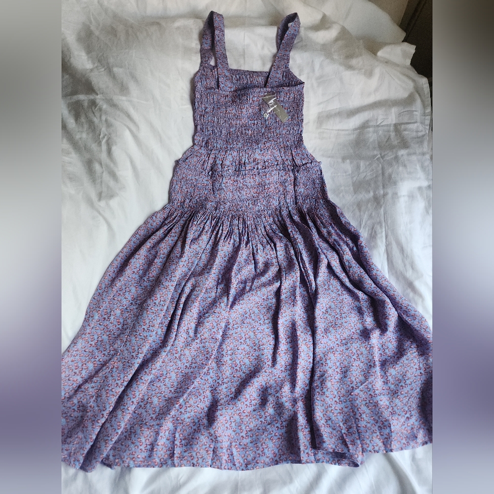 Jcrew Smocked midi dress in summer fields print Floral Purple Bnwt - Picture 2 of 13